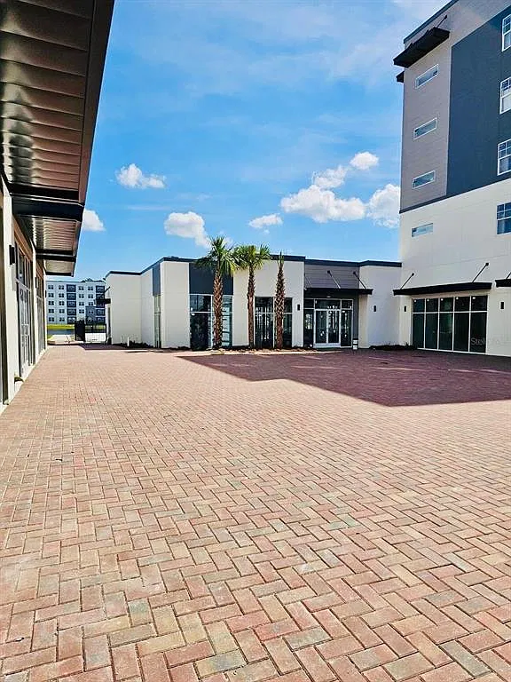 1 bed, 1.0 bath, 750 sqft, $1,550 — Photo 3