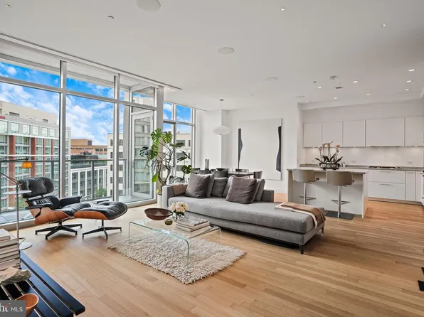 1177 22nd St NW Unit 7B, Washington, DC 20037