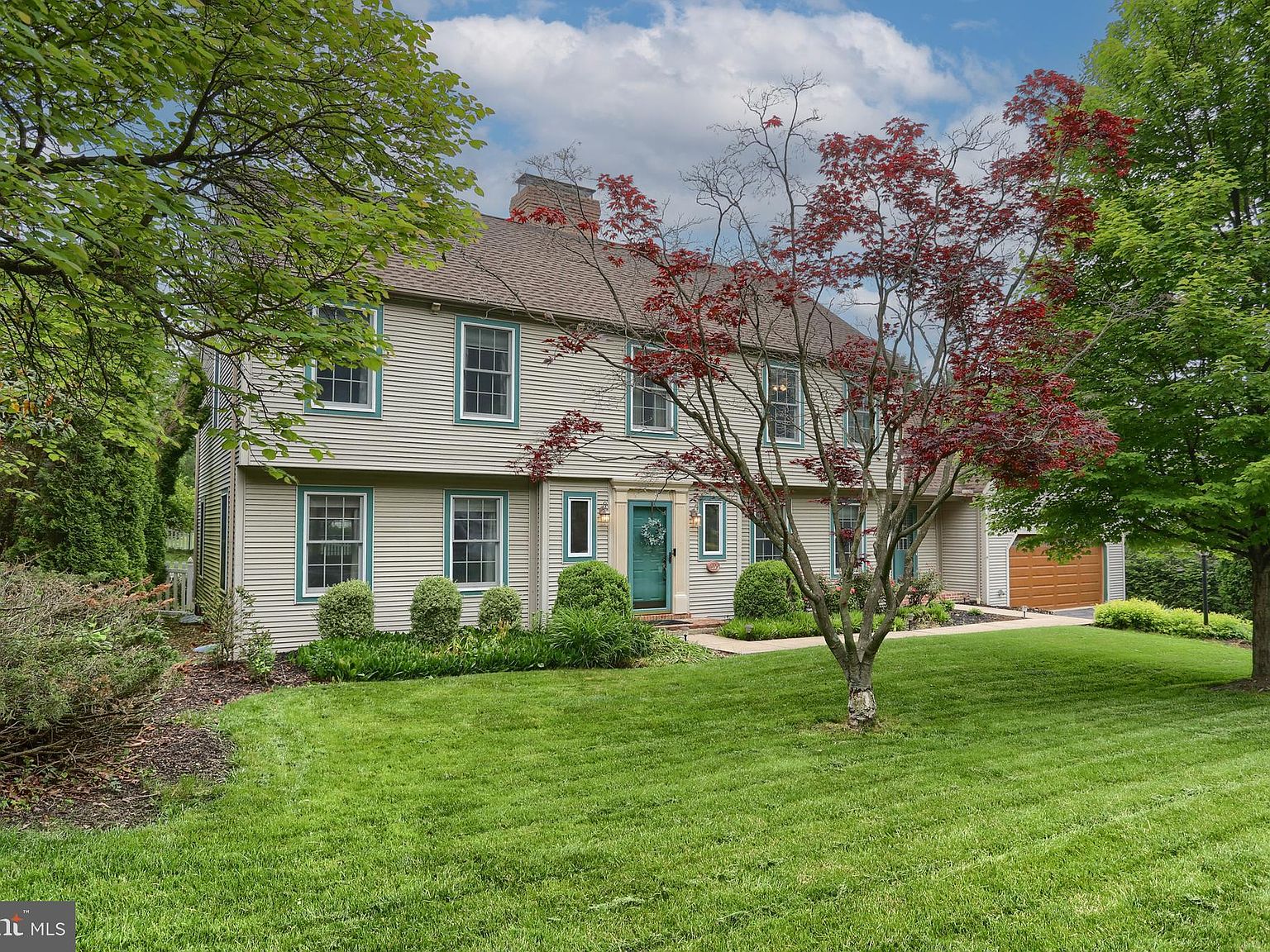 1090 Stonegate Rd, Hummelstown, PA 17036 Zillow