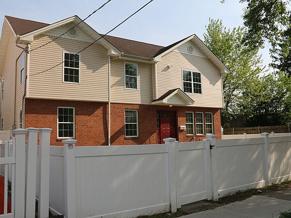 Front with fence