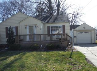 111 Main St, Essexville, MI