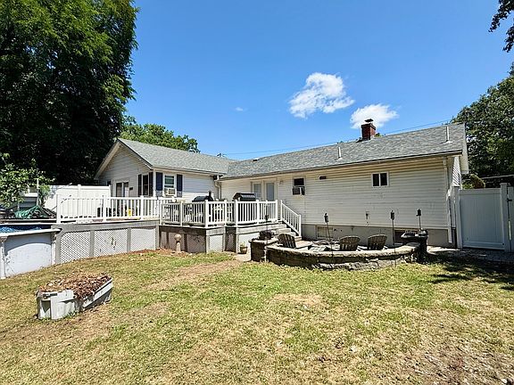 4th image of 66 Barrison St