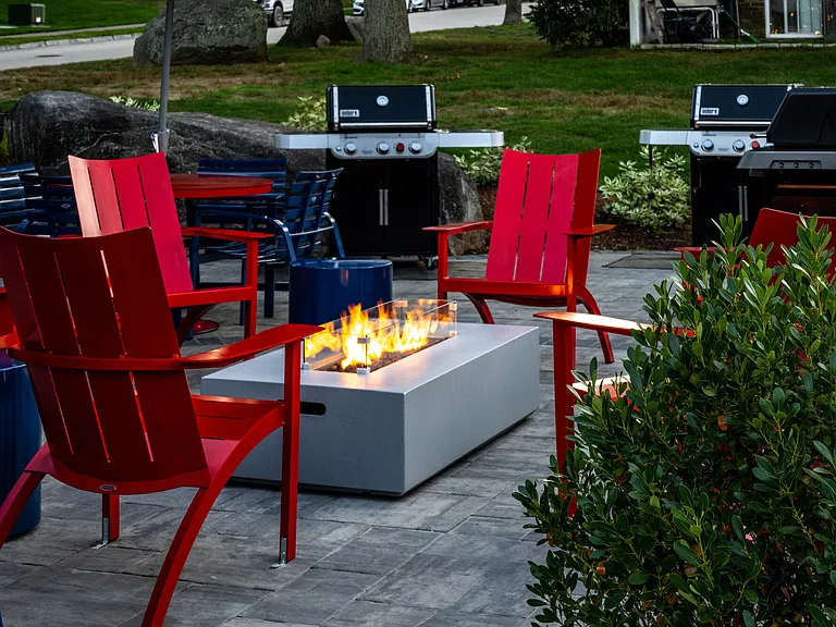 Outdoor Lounge With Firepit