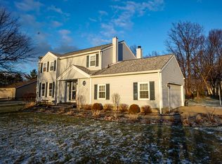 870 Lanark Ln, Painesville, OH 44077