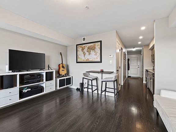 2nd image of 5170 Dallas Dr #322