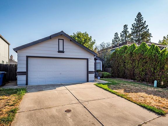 3rd image of 5010 Elgin Woods Ct