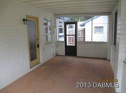 5th image of 461 Jeannette Dr