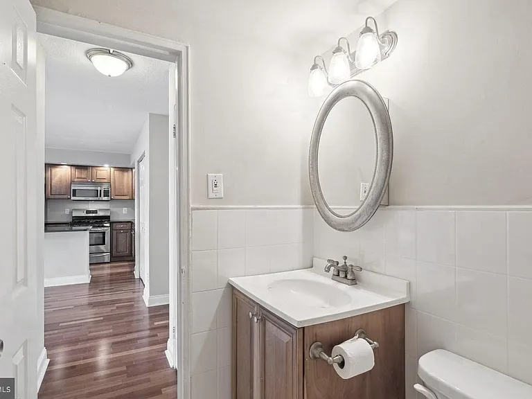 2101 Chestnut St #517 — Photo 10