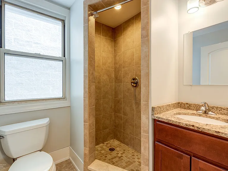 2041 W Rice St #2 — Photo 6
