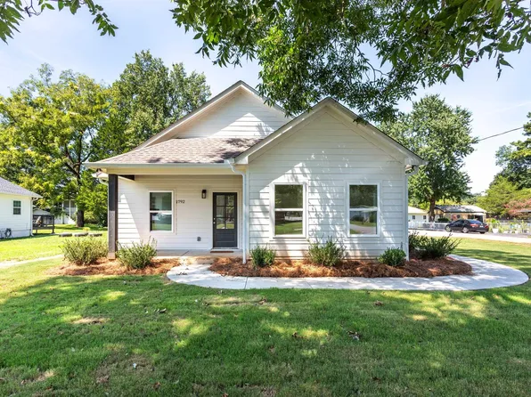 1792 Whitmire St, Leeds, AL 35094