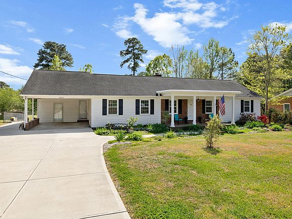 2nd image of 3920 Sue Ln