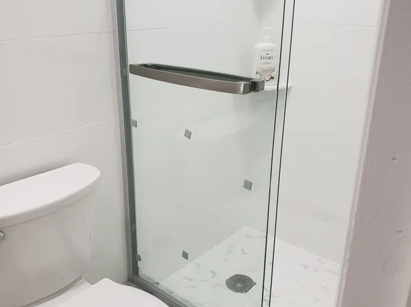15317 60th Ave Floor 2, Flushing, NY 11355