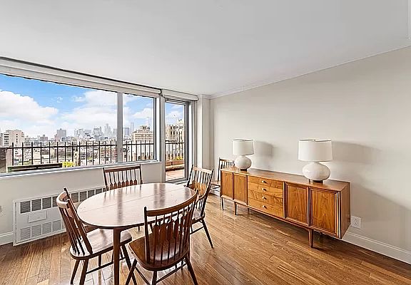 2nd image of 333 E 14th St #17JK