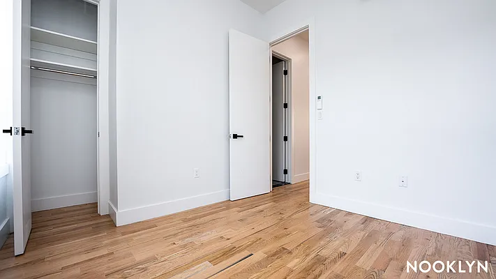 Rented by Nooklyn NYC LLC | media 13