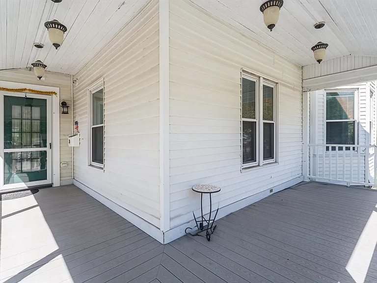 26 Pine St #26 — Photo 22