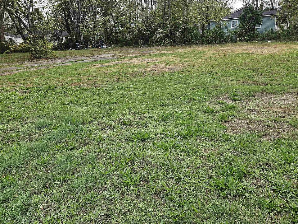 2nd image of 2500 Holmes Ave NW