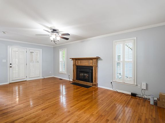 5th image of 2409 Dunbrook Ct