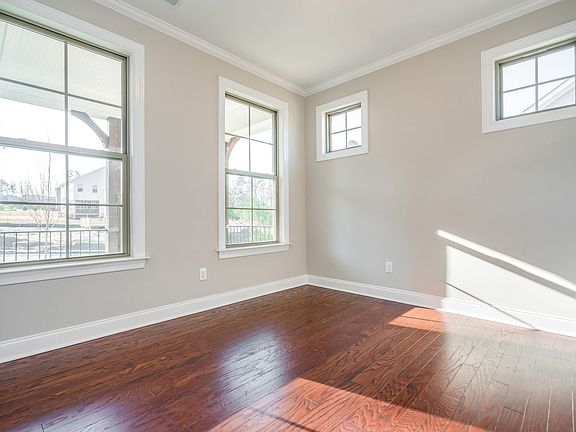 004_Formal Dining Room