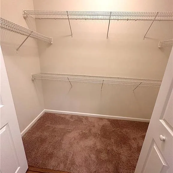 1110 Westchester Rdg NE — Photo 11