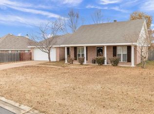 108 Laurel Park Pl, Pearl, MS 39208