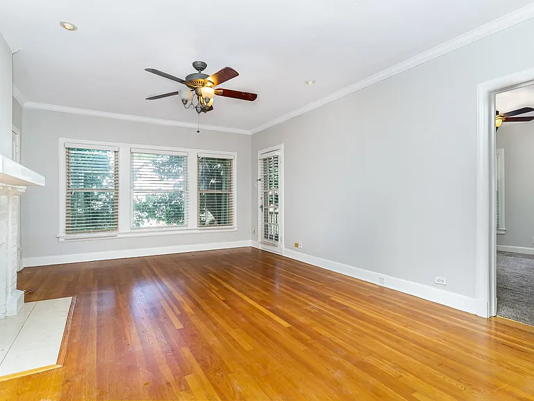 4124 Herschel Ave — Photo 4