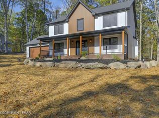 541 Chancellor Rd, East Stroudsburg, PA 18302