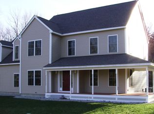 6 Carriage Cir, Mont Vernon, NH 03057