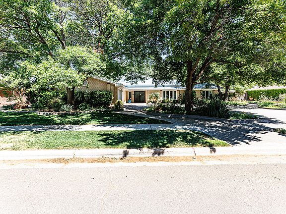 4th image of 305 Wayne Ave