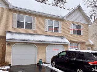 1413 Balltown Rd, Niskayuna, NY 12309