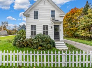 141 Summer St, Kennebunk, ME 04043