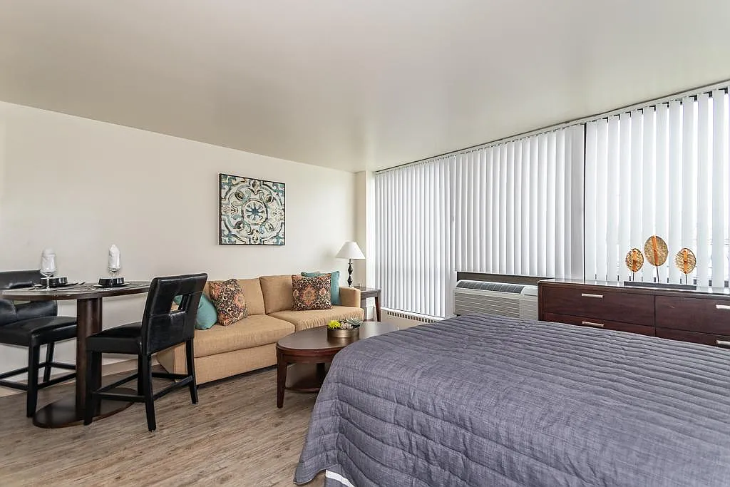 Skyline Tower Senior Apartments — Photo 4
