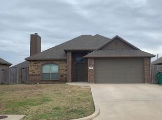 2206 Wells Fargo Ct, Bridgeport, TX 76426