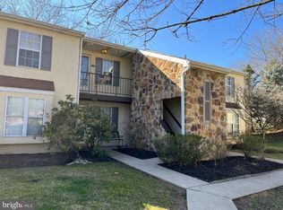 232 Valley Stream Ln, Wayne, PA 19087