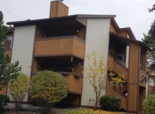 7341 Huntsmen Cir #19-B, Anchorage, AK 99518