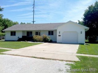 516 E Franklin St, Ashland, IL 62612