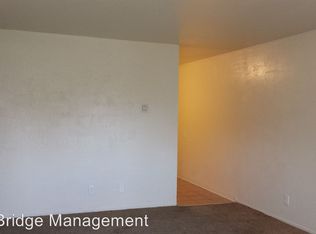777 Chestnut St APT B, Turlock, CA 95380