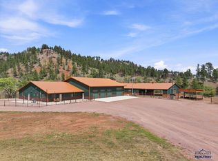 12592 Sandstone Rd, Hot Springs, SD 57747