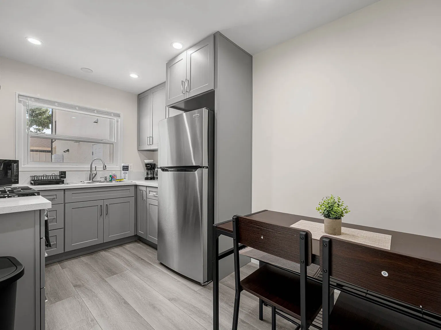 1 bed, $4,500 — Photo 2