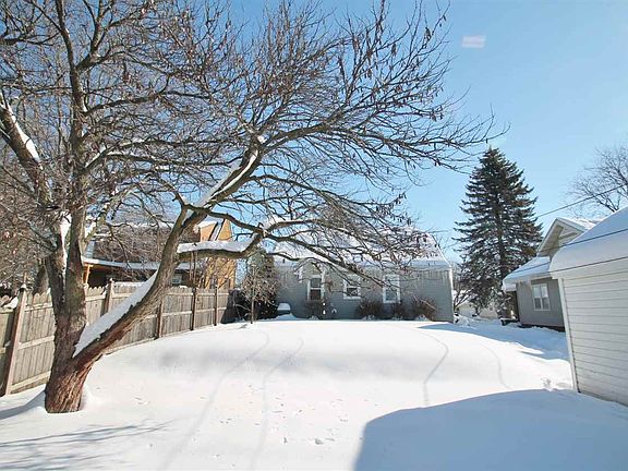 4th image of 1515 24th St