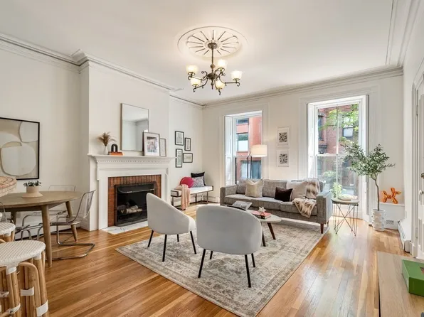 47 Hancock St APT 1, Boston, MA 02114