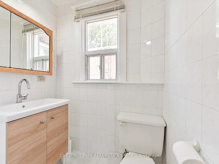 13 Silver Ave #UPPER — Photo 10