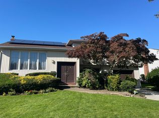 719 Jay Way, Baldwin, NY 11510