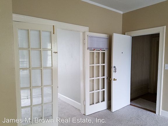 3rd image of 2826 Highland Ave
