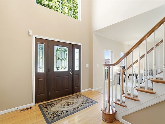 5th image of 6953 Raceway Ct