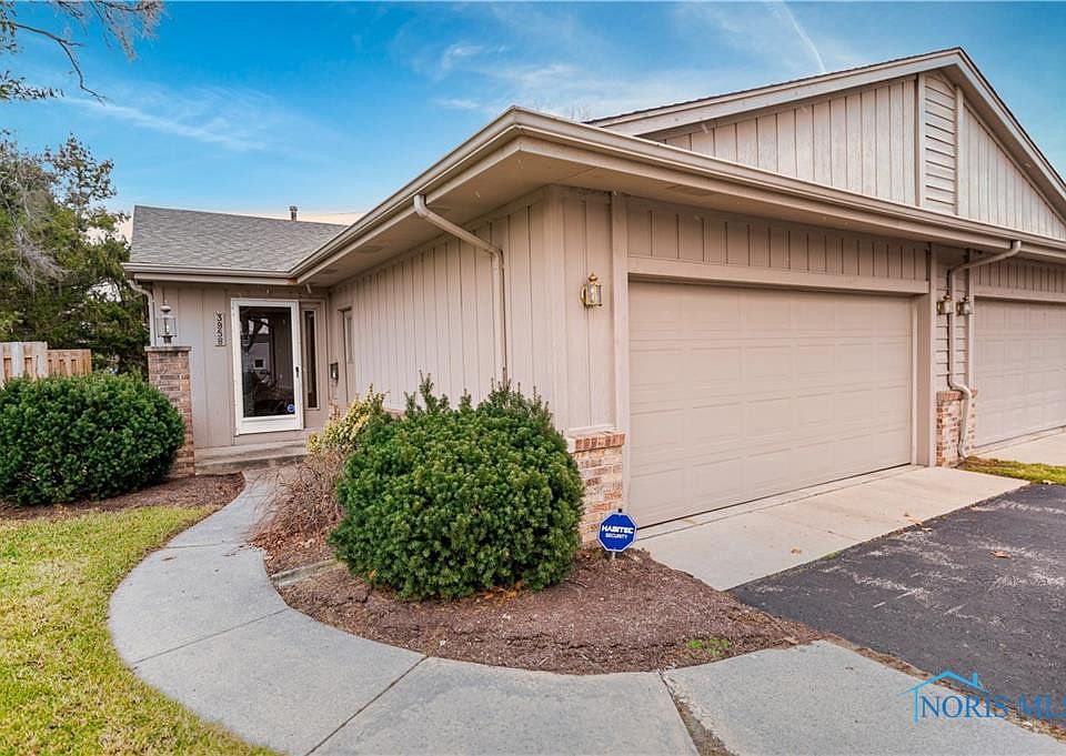 1st image of 3958 Sylvan Wood Dr #3958