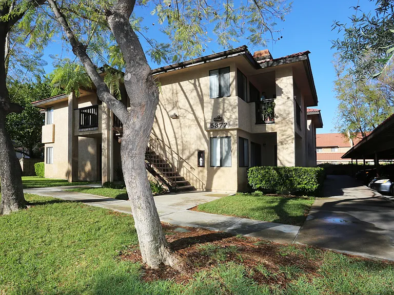 Baywood Apartment Homes — Photo 8