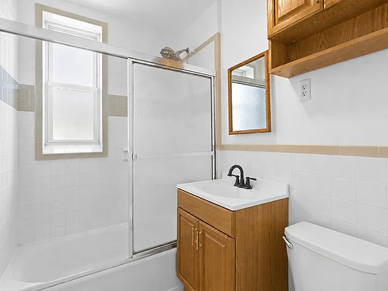 3718 Park Ave #D2 — Photo 9