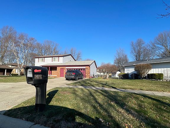 2nd image of 320 5th St