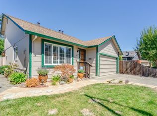 1909 Greeneich Ave, Santa Rosa, CA 95401