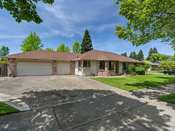 5th image of 379 Countryside Drive